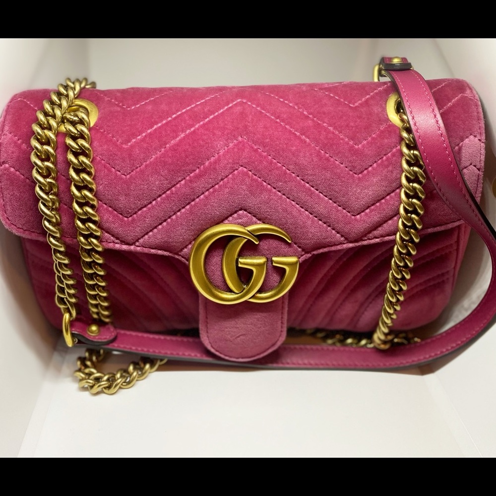 Gucci handbag. Like New!